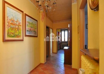 Corridoio - Appartamento viale Losego, 6, Rivarolo Canavese - foto 11