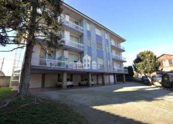 Facciata - Appartamento viale Losego, 6, Rivarolo Canavese - foto 25