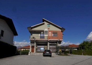 Cortile interno - Independent house via Angelo Barengo, 11, Castellamonte - photo 2