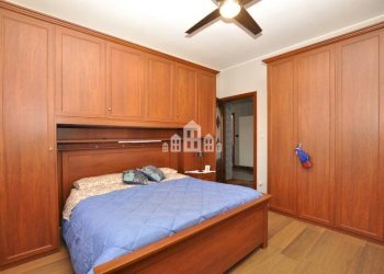 Camera da letto - Casa indipendente via Angelo Barengo, 11, Castellamonte - foto 15