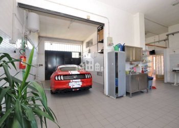 Interno non residenziale - Casa indipendente via Angelo Barengo, 11, Castellamonte - foto 24