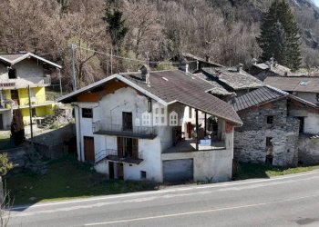Vista - Casa indipendente Frazione Bardonetto Inferiore, 6, Locana - foto 1