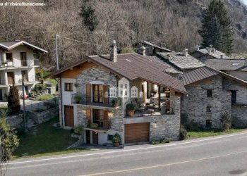 Vista - Casa indipendente Frazione Bardonetto Inferiore, 6, Locana - foto 2