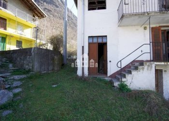 Giardino - Casa indipendente Frazione Bardonetto Inferiore, 6, Locana - foto 20