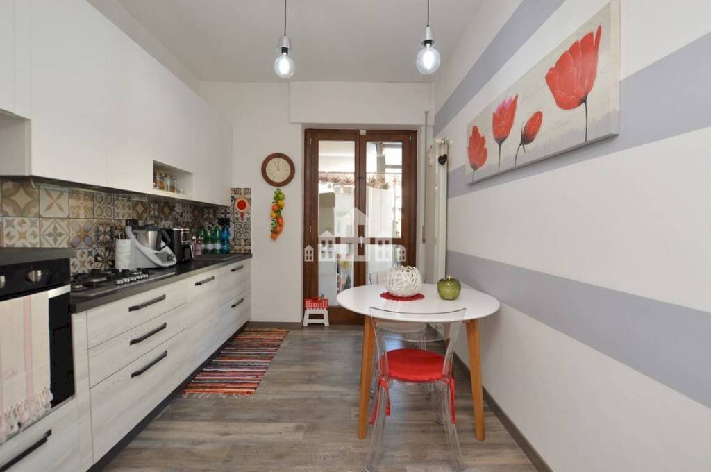 Cucina - Quadrilocale via cappuccini, 3, Cuorgnè - foto 3