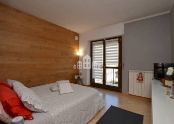 Camera da letto - Quadrilocale via cappuccini, 3, Cuorgnè - foto 18