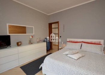 Camera da letto - Quadrilocale via cappuccini, 3, Cuorgnè - foto 22