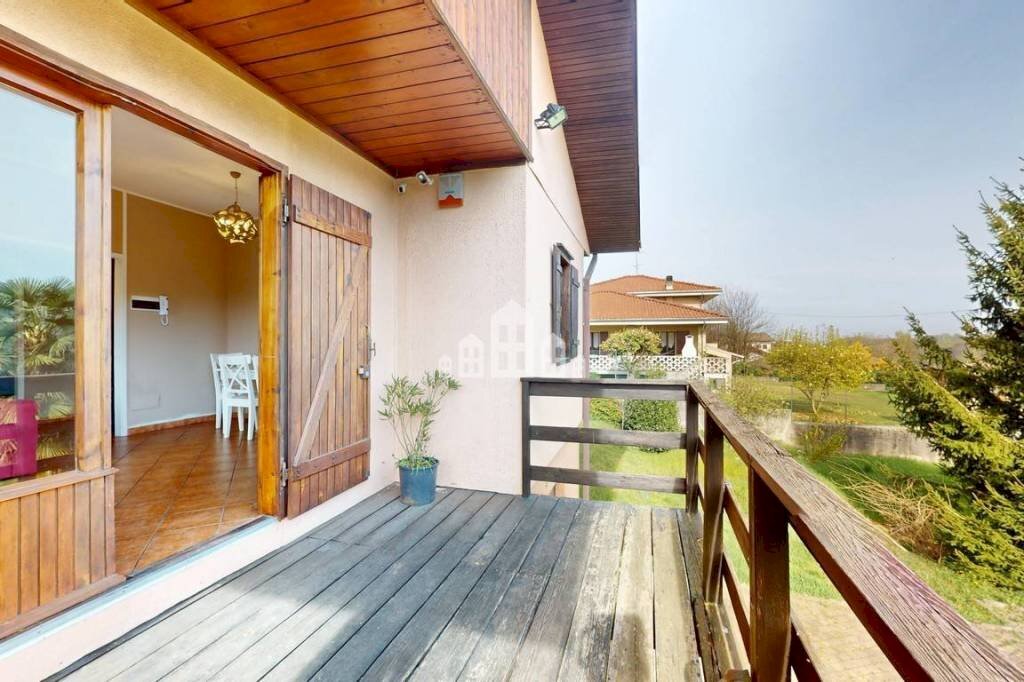 Terrazzo - Casa indipendente Regione piani, 16, Val di Chy - foto 2