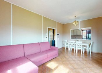 Salone - Casa indipendente Regione piani, 16, Val di Chy - foto 10