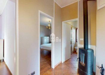 Disimpegno - Casa indipendente Regione piani, 16, Val di Chy - foto 21