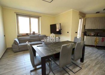 Salone - Two-room apartment via Verdi, 7, Cuorgnè - photo 1