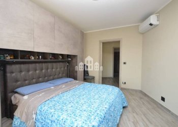 Camera da letto - Two-room apartment via Verdi, 7, Cuorgnè - photo 12