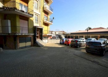 Cortile interno - Two-room apartment via Verdi, 7, Cuorgnè - photo 18