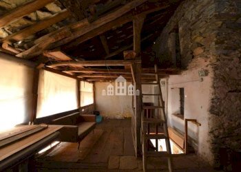 Stanza non arredata - Independent house strada della colla, 11, Valchiusa - photo 17