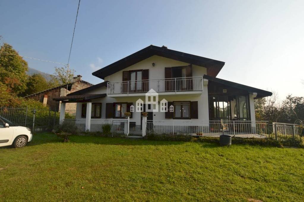 Facciata - Independent house Frazione Lombarnero, 16, Canischio - photo 2