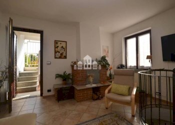 Salone - Casa indipendente Frazione Lombarnero, 16, Canischio - foto 12