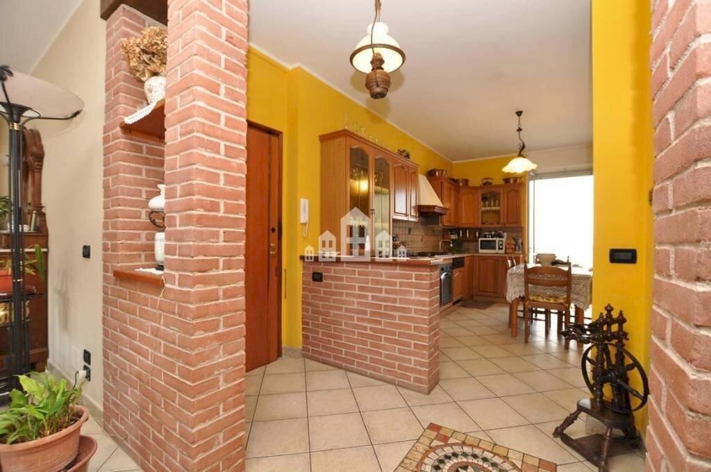 Cantina - Quadrilocale via Mazzini, 7, Cuorgnè - foto 1