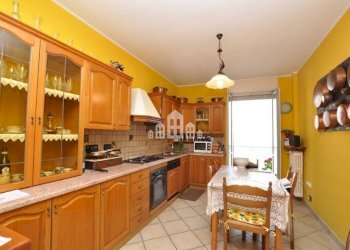 Cucina - Quadrilocale via Mazzini, 7, Cuorgnè - foto 9