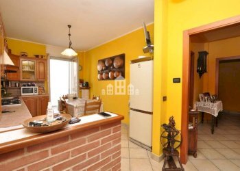 Salone - Quadrilocale via Mazzini, 7, Cuorgnè - foto 13