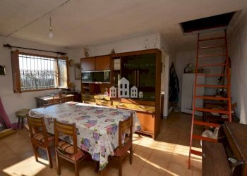 Salone - Casa indipendente Regione Luvera, 24, Vistrorio - foto 16