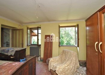 Salone - Villa Località San Giuseppe, 27, Cuorgnè - photo 28