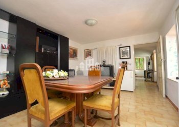 Salone - Casa indipendente Regione Monti, snc, Val di Chy - foto 9