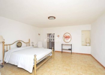 Camera da letto - Casa indipendente Regione Monti, snc, Val di Chy - foto 28