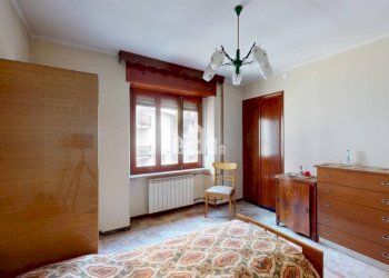 Camera da letto - Quadrilocale via Montellina, 9, Quincinetto - foto 23