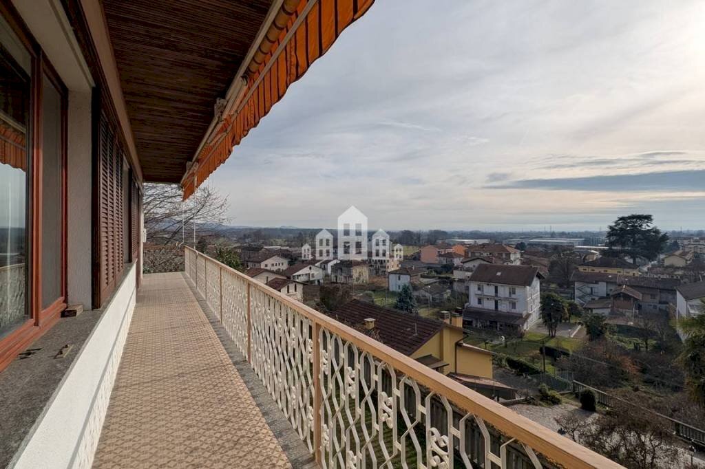 Balcone - Villa via Carlo Botta, 55/1, Castellamonte - photo 1