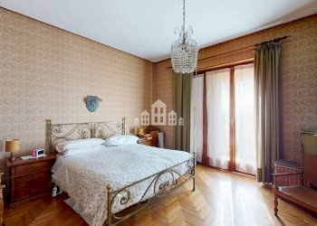 Camera da letto - Villa via Carlo Botta, 55/1, Castellamonte - photo 18