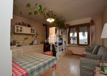 Cucina - Casa indipendente via Rua, 17, Val di Chy - foto 11