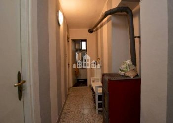 Corridoio - Casa indipendente via Rua, 17, Val di Chy - foto 16