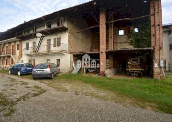 Facciata - Independent house Borgata Scarione, 46, Pavone Canavese - photo 1