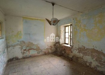 Stanza non arredata - Independent house Borgata Scarione, 46, Pavone Canavese - photo 9