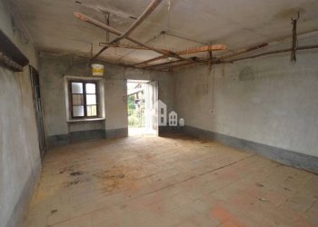 Stanza non arredata - Independent house Borgata Scarione, 46, Pavone Canavese - photo 17