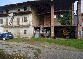 Facciata - Independent house Borgata Scarione, 46, Pavone Canavese - photo 26