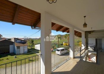 Veranda - Independent house Cascine Spina, 43, Castellamonte - photo 1