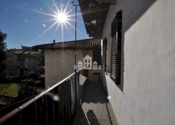 Terrazzo - Trilocale piazza Monte Grappa, 14, Cuorgnè - foto 2