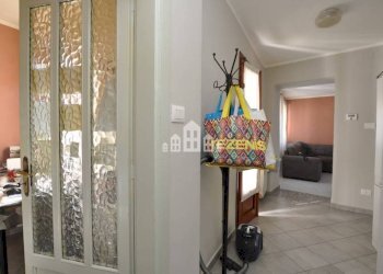 Ingresso - Trilocale piazza Monte Grappa, 14, Cuorgnè - foto 6