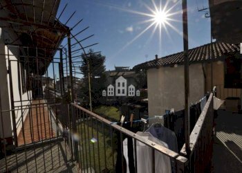Balcone - Trilocale piazza Monte Grappa, 14, Cuorgnè - foto 12