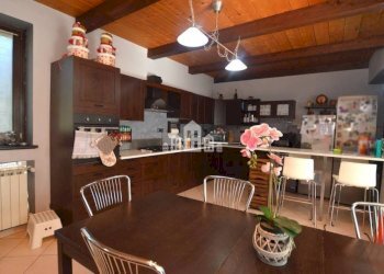 Cucina - Casa indipendente Frazione Braida, 22, Canischio - foto 17