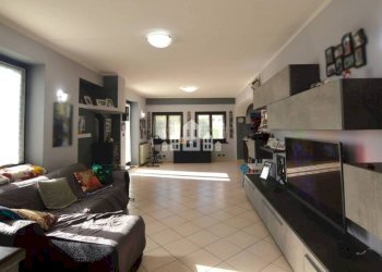 Salone - Casa indipendente Frazione Braida, 22, Canischio - foto 33