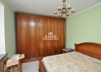 Camera da letto - Casa indipendente frazione Casetti, 60, Locana - foto 15