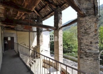 Balcone - Casa indipendente frazione Casetti, 60, Locana - foto 16