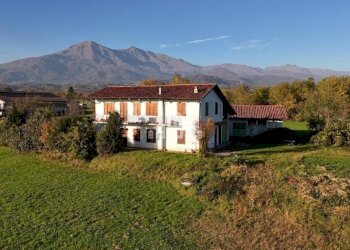 Terreno - Independent house Frazione Sant'Antonio, 132/4, Castellamonte - photo 1
