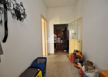 Corridoio - Independent house Frazione Sant'Antonio, 132/4, Castellamonte - photo 13