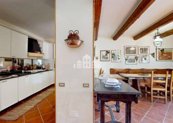 Cucina - Independent house via rueglio, snc, Valchiusa - photo 11