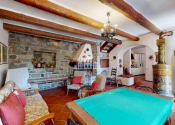 Salone - Independent house via rueglio, snc, Valchiusa - photo 16