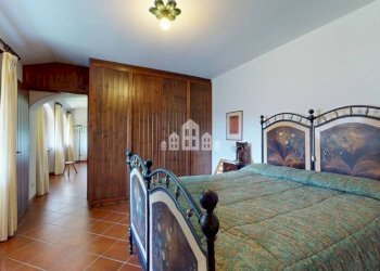 Camera da letto - Independent house via rueglio, snc, Valchiusa - photo 34