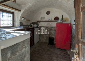 Cucina - Independent house strada della colla, 12, Valchiusa - photo 11